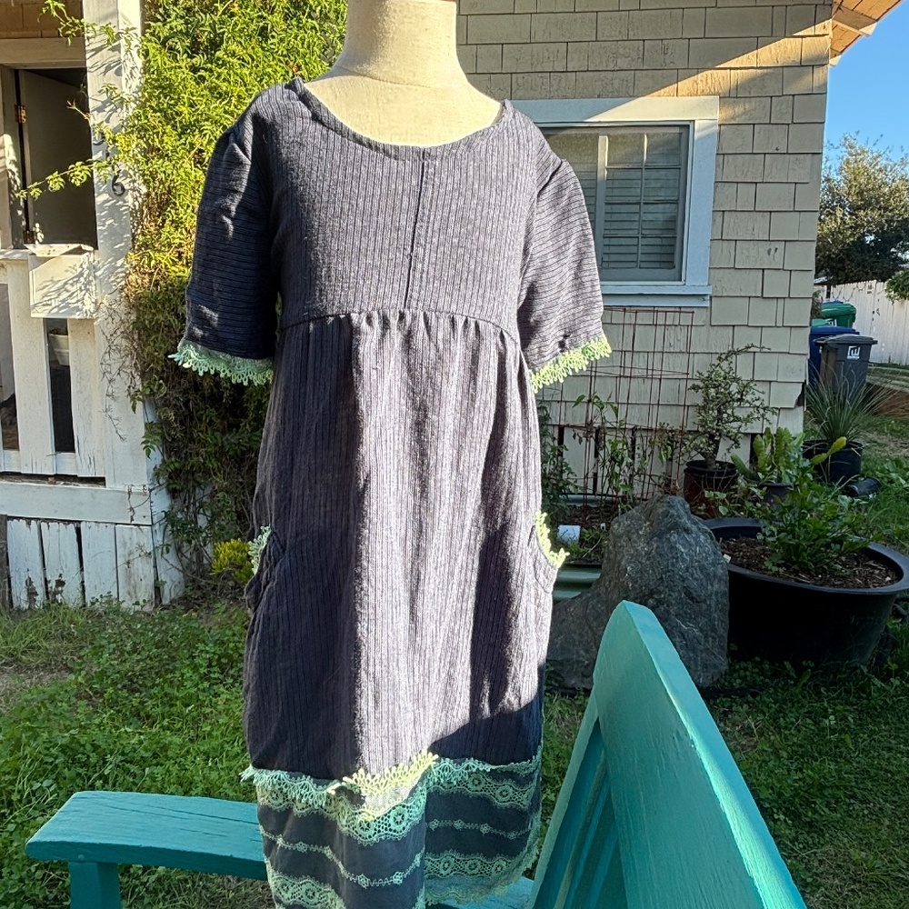 1/1 handmade upcycled dress (vintage fabric)